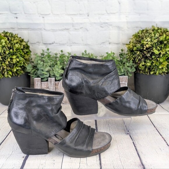 OTBT Patchouli Open Toe Bootie - Picture 4 of 9